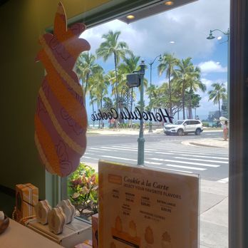 Honolulu Cookie Company - Desserts Near Me - Honolulu, Hawaii