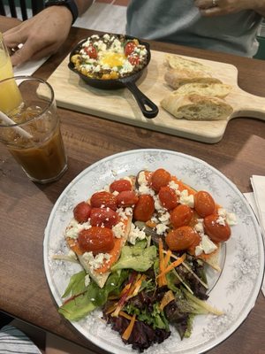 Yours Cafe by null