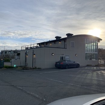 Top Pot Doughnuts - Drive thru window. - Bakeries Near Me - Edmonds, Washington