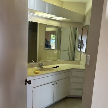 Wooden Tech Kitchen Cabinets - Before photo - Cabinetry Near Me Wooden Tech Kitchen Cabinets - Before photo - Cabinetry Near Me