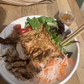 Two Wheels - Lemongrass Vermicelli Bowl - Vietnamese Near Me - New York, New York Two Wheels - Lemongrass Vermicelli Bowl - Vietnamese Near Me - New York, New York