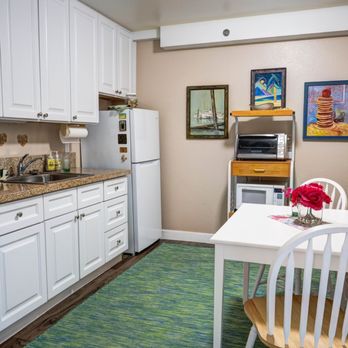 Greenhaven Place - Greenhaven Place | Independent Living and Assisted Living | Sacramento, CA - Retirement Homes Near Me - Sacramento, California