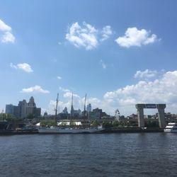 RiverLink Ferry System - 7/21/2019 view of penn's landing from ferry
