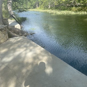 Paradise River Bend - Swimming and River - Venues & Event Spaces Near Me - Ingram, Texas