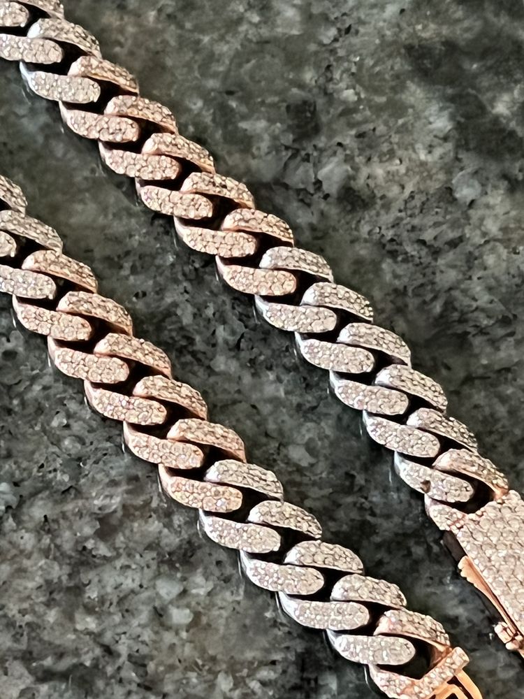 US GOLD BUYERS Updated October 2024 20 Photos & 14 Reviews 2300 Glades Rd, Boca Raton