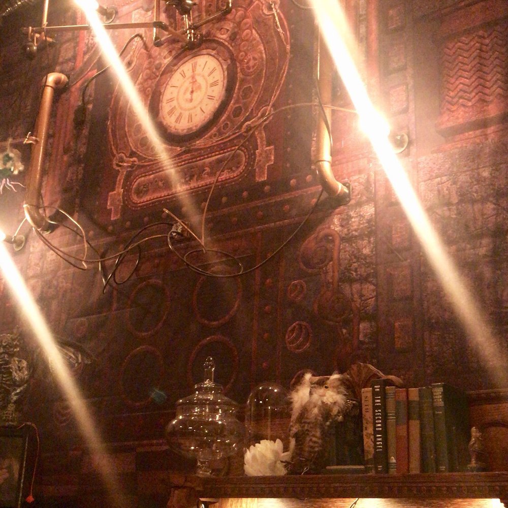 Curioporium - Antiques Near Me - Southington, Connecticut Curioporium - Antiques Near Me - Southington, Connecticut