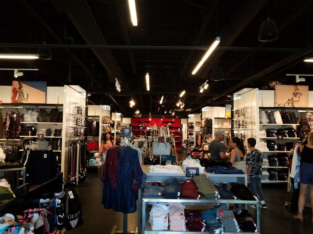 GUESS OUTLET 820 W Stacy Rd, Allen, Texas Outlet Stores Yelp