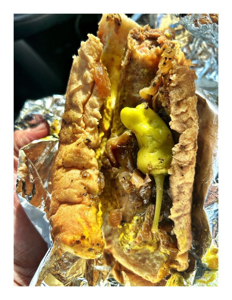 ARNIE’S DOG HOUSE Updated August 2024 24 Photos & 42 Reviews 1503 Indianapolis Blvd