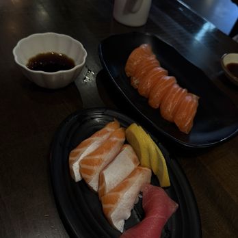 Spicy Tuna - Nigiri - Sushi Bars Near Me - Henderson, Nevada Spicy Tuna - Nigiri - Sushi Bars Near Me - Henderson, Nevada