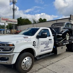 Mitchell's Towing & Recovery - Safe and secure Classic car towing