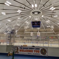 Cantiague Park Ice Rink - Inside