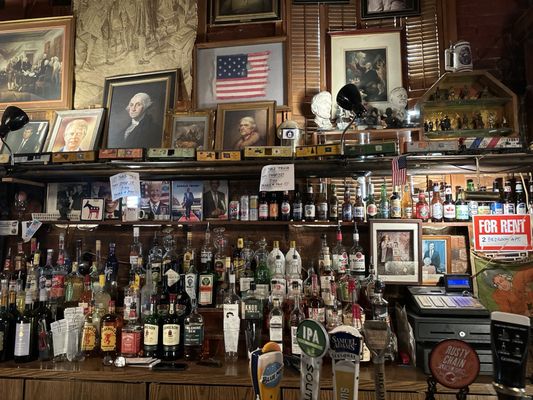 Founding Fathers Pub by null