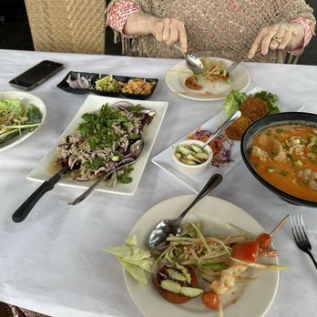 Saladang Garden - Thai Near Me - Pasadena, California Saladang Garden - Thai Near Me - Pasadena, California