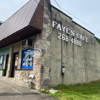 Fayes Cafe - Exterior.  Street parking required. - Cheesesteaks Near Me - Gainesboro, Tennessee