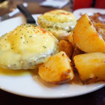 Memo's Restaurant & Catering - Sausage eggs benedict - Coffee & Tea Near Me - West Springfield, Massachusetts Memo's Restaurant & Catering - Sausage eggs benedict - Coffee & Tea Near Me - West Springfield, Massachusetts