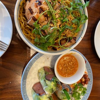 Little Sister - Vietnamese Near Me - El Segundo, California