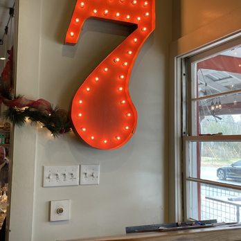7 Acre BarnGrill - Entrance, host stand - New American Near Me - Alpharetta, Georgia