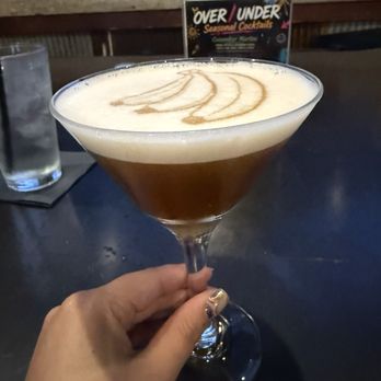 Over/Under - Sports Bars Near Me - Paducah, Kentucky