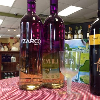 The Lunchbox Cafe - We love the wine tasting. Fun with familiar faces. - Soup Near Me - Winger, Minnesota The Lunchbox Cafe - We love the wine tasting. Fun with familiar faces. - Soup Near Me - Winger, Minnesota