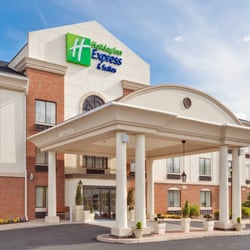 Holiday Inn Express & Suites Easton