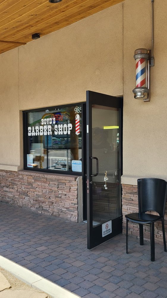 Boyd's Barbershop Logo