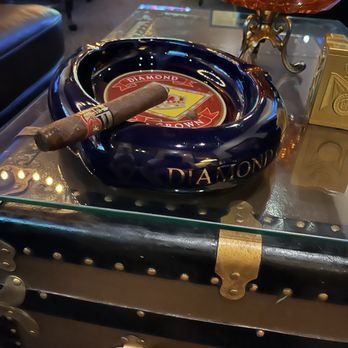 Taylor's Cigar Lounge - Tobacco Shops Near Me - Long Beach, California Taylor's Cigar Lounge - Tobacco Shops Near Me - Long Beach, California