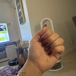 TNT Nails