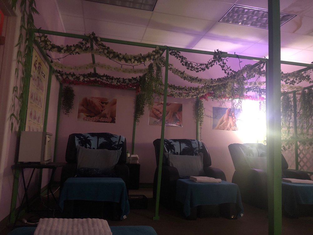 Panda Foot Massage, Johnson City Roadtrippers