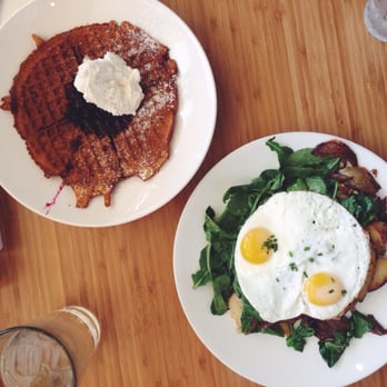 Early Bird - Waffles that taste like funnel cake and duck confit hash - New American Near Me - Fullerton, California