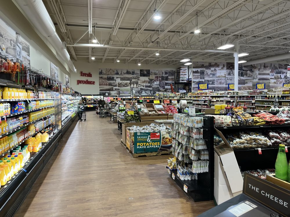 PAT’S FOODS Updated August 2024 15 Reviews 56845 Station Dr