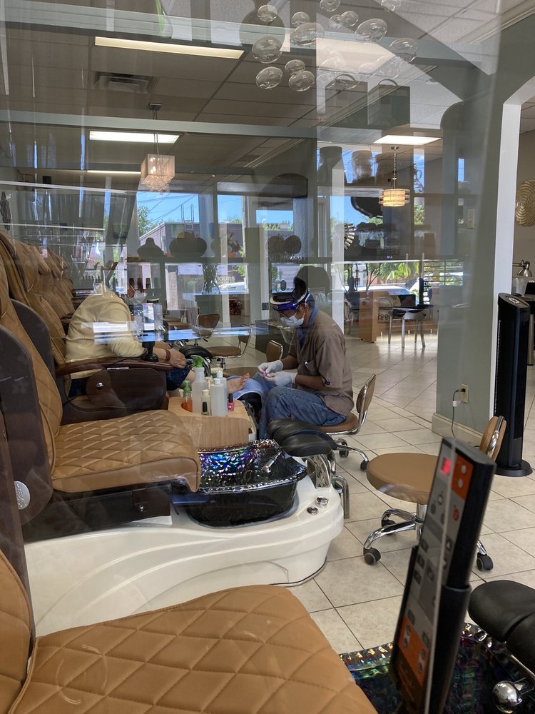 ALL 4 NAILS Updated May 2024 20 Photos & 38 Reviews 108 Fairfax