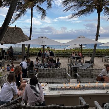 Deep Oceanfront Restaurant and Bar - Beachcomber Resort - Seafood Near Me - Pompano Beach, Florida Deep Oceanfront Restaurant and Bar - Beachcomber Resort - Seafood Near Me - Pompano Beach, Florida