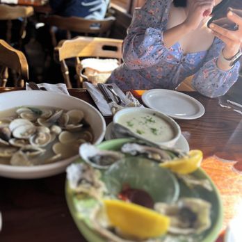 Moby Dick Restaurant - American Near Me - Santa Barbara, California Moby Dick Restaurant - American Near Me - Santa Barbara, California