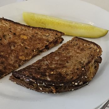 Colonial Diner - Grilled cheese and bacon - Diners Near Me - Lyndhurst, New Jersey