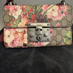 My new Gucci bag My new Gucci bag