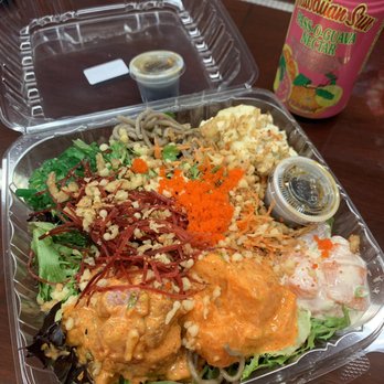 Big Poké - 3 Choice Poke Bowel: spicy salmon, spicy tuna, creamy salmon with green tea noodles - Poke Near Me - Lowell, Massachusetts