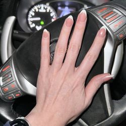 Lovely Nails - French tip with chrome