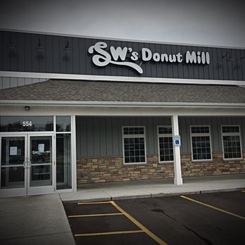 SW's Donut Mill - Outside view of the entrance to SW's Donut Mill!! - Donuts Near Me - Plainwell, Michigan SW's Donut Mill - Outside view of the entrance to SW's Donut Mill!! - Donuts Near Me - Plainwell, Michigan