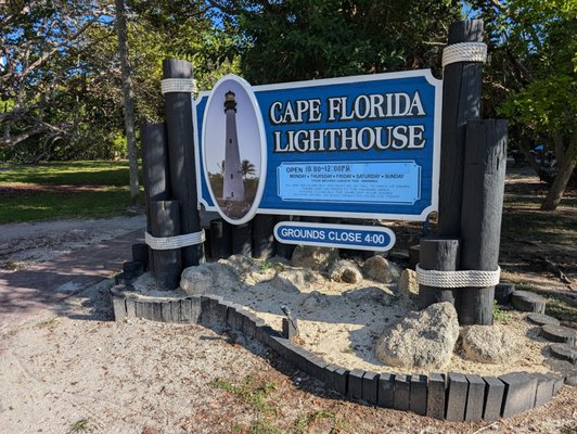Cape Florida Lighthouse by null