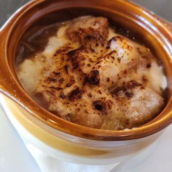 Le Cafe De Paris - French onion soup - Coffee & Tea Near Me - Orlando, Florida Le Cafe De Paris - French onion soup - Coffee & Tea Near Me - Orlando, Florida