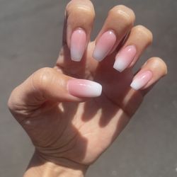 Jens Nails - Pink hombre nails