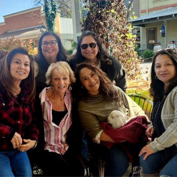 Milliaire Winery - Las Sobrinas con Tía Linda! - Wineries Near Me - Murphys, California