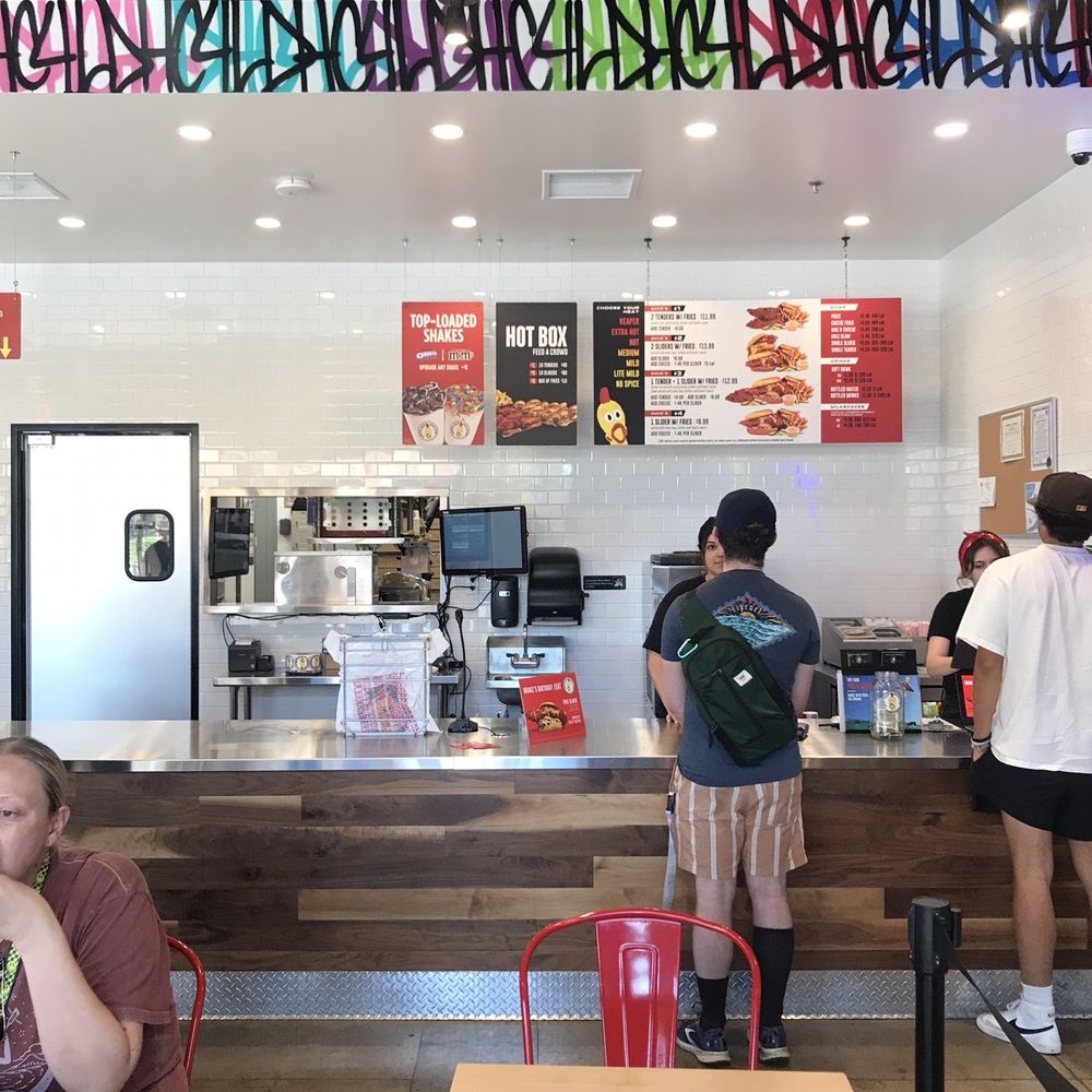 Dave's Hot Chicken - Front Counter - Chicken Shop Near Me - Temecula, California