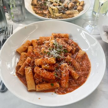 MA'S Italian Kitchen - Rigatoni Bolognese - Italian Near Me - Burbank, California MA'S Italian Kitchen - Rigatoni Bolognese - Italian Near Me - Burbank, California