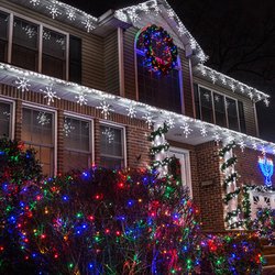 Pacific Lawn Sprinklers - Suffern - Christmas lighting
