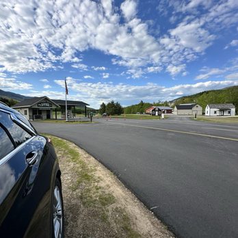 Mt. Washington Auto Road - Toll house - Tours Near Me - Gorham, New Hampshire