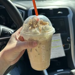 Dunkin' - Signature caramel craze