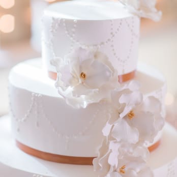 Van's Bakery - our beautiful wedding cake! - Bakeries Near Me - Garden Grove, California