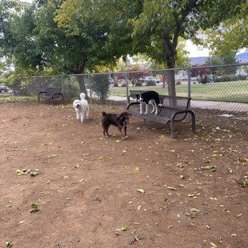 Firehouse Park - Park bench - Dog Parks Near Me - St. George, Utah