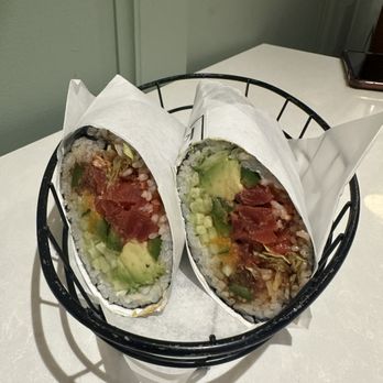 En Hakkore 2.0 - Fire sushi burrito - Asian Fusion Near Me - Chicago, Illinois